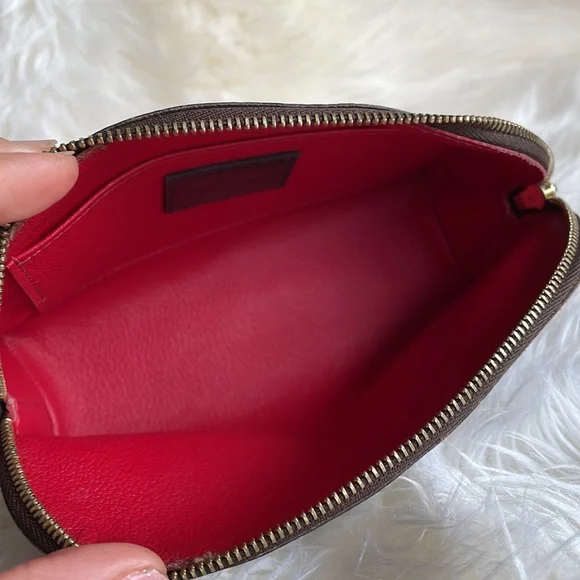 Authentic Louis Vuitton Damier Ebene Cosmetic Pouch - Picture 15 of 16